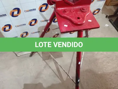 LOTE 323 - 01 MORSA PARA TRAVAMENTO DE TUBOS. (NO ESTADO) ATENÇÃO! FAZER A VISITAÇÃO ANTES DE ARREMATAR, NÃO SABEMOS SE FUNCIONA. LEILÃO NÃO TEM GARANTIA E NEM DEVOLUÇÃO, SUJEITO A POSSÍVEIS AVARIAS VISÍVEIS/OCULTAS E/OU AUSÊNCIA DE COMPONENTES.