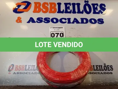 LOTE 070 - 01 ROLO DE CABO FLEXÍVEL 100M 1X4MM NA COR VERMELHA(NOVO). (NO ESTADO) ATENÇÃO! FAZER A VISITAÇÃO ANTES DE ARREMATAR, NÃO SABEMOS SE FUNCIONA. LEILÃO NÃO TEM GARANTIA E NEM DEVOLUÇÃO, SUJEITO A POSSÍVEIS AVARIAS VISÍVEIS/OCULTAS E/OU AUSÊNCIA DE COMPONENTES.