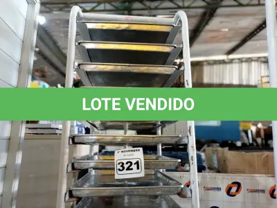LOTE 321 - 01 ESQUELETO PARA PÃES COM BANDEJAS EM ALUMINIO. (NO ESTADO) ATENÇÃO! FAZER A VISITAÇÃO ANTES DE ARREMATAR, NÃO SABEMOS SE FUNCIONA. LEILÃO NÃO TEM GARANTIA E NEM DEVOLUÇÃO, SUJEITO A POSSÍVEIS AVARIAS VISÍVEIS/OCULTAS E/OU AUSÊNCIA DE COMPONENTES.