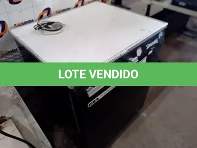 LOTE 315 - 01 FRIGOBAR MARCA CÔNSUL. (NO ESTADO) ATENÇÃO! FAZER A VISITAÇÃO ANTES DE ARREMATAR, NÃO SABEMOS SE FUNCIONA. LEILÃO NÃO TEM GARANTIA E NEM DEVOLUÇÃO, SUJEITO A POSSÍVEIS AVARIAS VISÍVEIS/OCULTAS E/OU AUSÊNCIA DE COMPONENTES.