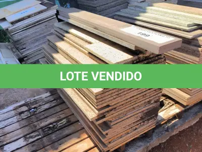 LOTE 199 - 01 LOTE COM RODAPÉS EM GRANITO TAMANHOS E CORES DIVERSAS (APENAS UM MONTE)(NO ESTADO, NÃO SABEMOS SE FUNCIONA. LEILÃO NÃO TEM GARANTIA E NEM DEVOLUÇÃO).