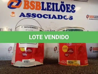 LOTE 475 - 02 GALÕES DE ESMALTE SINTÉTICO HIPERCOR 3L NAS CORES MARROM CONHAQUE/AMARELO. (NO ESTADO) ATENÇÃO! FAZER A VISITAÇÃO ANTES DE ARREMATAR, NÃO SABEMOS SE FUNCIONA. LEILÃO NÃO TEM GARANTIA E NEM DEVOLUÇÃO, SUJEITO A POSSÍVEIS AVARIAS VISÍVEIS/OCULTAS E/OU AUSÊNCIA DE COMPONENTES.