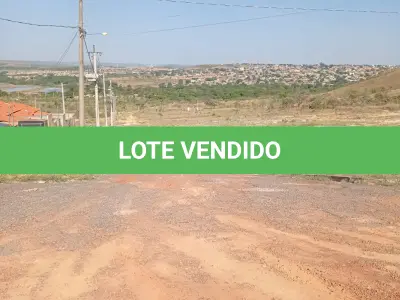 LOTE 006 - 01 LOTE NO RESIDENCIAL PARAÍSO NA QUADRA 17 LOTE 04-A, COM A ÁREA DE 180,00M²- NOVO GAMA–GO, MATRÍCULA Nº:21.049 (NO ESTADO)(O VALOR ARREMATADO SERÁ O VALOR DA ENTRADA, MAIS 5% DO LEILOEIRO, TAXA ADM E MAIS 48 PARCELAS DE R$ 500,00 (QUINHENTOS REAIS) CORRIGIDO PELO IPCA ANUAL A SER PAGO TODO DIA 10 DE CADA MÊS APÓS 30 DIAS A CONTAR A DATA DO ARREMATE.)