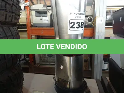 LOTE 238 - 01 LIQUIDIFICADOR INDUSTRIAL MARCA POLI. (NO ESTADO) ATENÇÃO! FAZER A VISITAÇÃO ANTES DE ARREMATAR, NÃO SABEMOS SE FUNCIONA. LEILÃO NÃO TEM GARANTIA E NEM DEVOLUÇÃO, SUJEITO A POSSÍVEIS AVARIAS VISÍVEIS/OCULTAS E/OU AUSÊNCIA DE COMPONENTES.