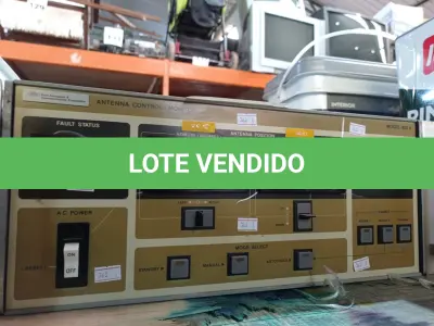 LOTE 213 - 01 APARELHO ANTENA CONTROL/MONITOR MODELO 800 A. (NO ESTADO) ATENÇÃO! FAZER A VISITAÇÃO ANTES DE ARREMATAR, NÃO SABEMOS SE FUNCIONA. LEILÃO NÃO TEM GARANTIA E NEM DEVOLUÇÃO, SUJEITO A POSSÍVEIS AVARIAS VISÍVEIS/OCULTAS E/OU AUSÊNCIA DE COMPONENTES.