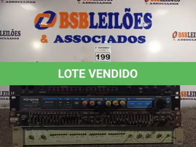 LOTE 199 - 04 EQUIPAMENTOS ELETRÔNICOS DIVERSOS. (NO ESTADO) ATENÇÃO! FAZER A VISITAÇÃO ANTES DE ARREMATAR, NÃO SABEMOS SE FUNCIONA. LEILÃO NÃO TEM GARANTIA E NEM DEVOLUÇÃO, SUJEITO A POSSÍVEIS AVARIAS VISÍVEIS/OCULTAS E/OU AUSÊNCIA DE COMPONENTES.