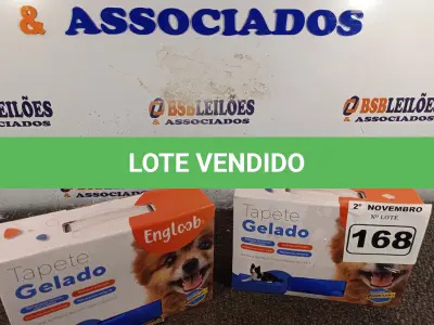 LOTE 168 - 02 TAPETES GELADO. (NO ESTADO) ATENÇÃO! FAZER A VISITAÇÃO ANTES DE ARREMATAR, NÃO SABEMOS SE FUNCIONA. LEILÃO NÃO TEM GARANTIA E NEM DEVOLUÇÃO, SUJEITO A POSSÍVEIS AVARIAS VISÍVEIS/OCULTAS E/OU AUSÊNCIA DE COMPONENTES.