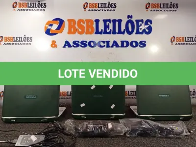 LOTE 048 - 03 NETBOOK’S MARCAS POSITIVO COM FONTE. (NO ESTADO) ATENÇÃO! FAZER A VISITAÇÃO ANTES DE ARREMATAR, NÃO SABEMOS SE FUNCIONA. LEILÃO NÃO TEM GARANTIA E NEM DEVOLUÇÃO, SUJEITO A POSSÍVEIS AVARIAS VISÍVEIS/OCULTAS E/OU AUSÊNCIA DE COMPONENTES.