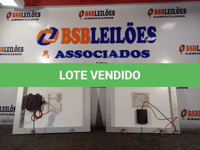 LOTE 115 - 02 PAINÉIS FOTOVOLTAICOS 18V 10W. (NO ESTADO) ATENÇÃO! FAZER A VISITAÇÃO ANTES DE ARREMATAR, NÃO SABEMOS SE FUNCIONA. LEILÃO NÃO TEM GARANTIA E NEM DEVOLUÇÃO, SUJEITO A POSSÍVEIS AVARIAS VISÍVEIS/OCULTAS E/OU AUSÊNCIA DE COMPONENTES.