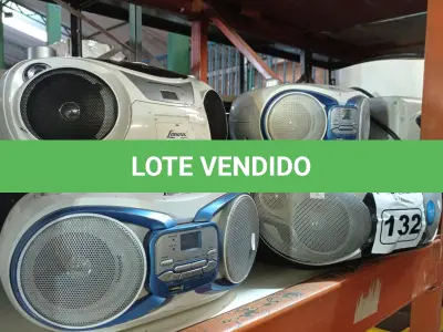 LOTE 132 - 10 APARELHOS DE SOM MARCAS E MODELOS DIVERSOS. (NO ESTADO) ATENÇÃO! FAZER A VISITAÇÃO ANTES DE ARREMATAR, NÃO SABEMOS SE FUNCIONA. LEILÃO NÃO TEM GARANTIA E NEM DEVOLUÇÃO, SUJEITO A POSSÍVEIS AVARIAS VISÍVEIS/OCULTAS E/OU AUSÊNCIA DE COMPONENTES.