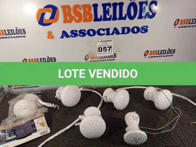 LOTE 057 - 06 CHUVEIROS MARCAS E MODELOS DIVERSOS. (NO ESTADO) ATENÇÃO! FAZER A VISITAÇÃO ANTES DE ARREMATAR, NÃO SABEMOS SE FUNCIONA. LEILÃO NÃO TEM GARANTIA E NEM DEVOLUÇÃO, SUJEITO A POSSÍVEIS AVARIAS VISÍVEIS/OCULTAS E/OU AUSÊNCIA DE COMPONENTES.