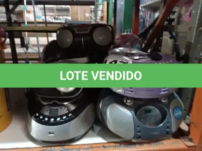 LOTE 147 - 10 APARELHOS DE SOM MARCAS E MODELOS DIVERSOS. (NO ESTADO) ATENÇÃO! FAZER A VISITAÇÃO ANTES DE ARREMATAR, NÃO SABEMOS SE FUNCIONA. LEILÃO NÃO TEM GARANTIA E NEM DEVOLUÇÃO, SUJEITO A POSSÍVEIS AVARIAS VISÍVEIS/OCULTAS E/OU AUSÊNCIA DE COMPONENTES.