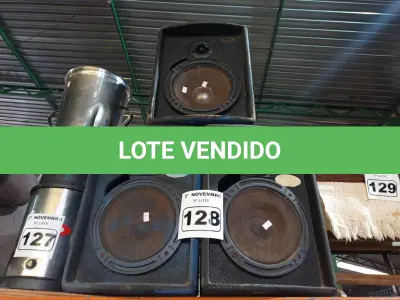 LOTE 128 - 03 CAIXAS DE SOM PASSIVAS. (NO ESTADO) ATENÇÃO! FAZER A VISITAÇÃO ANTES DE ARREMATAR, NÃO SABEMOS SE FUNCIONA. LEILÃO NÃO TEM GARANTIA E NEM DEVOLUÇÃO, SUJEITO A POSSÍVEIS AVARIAS VISÍVEIS/OCULTAS E/OU AUSÊNCIA DE COMPONENTES.