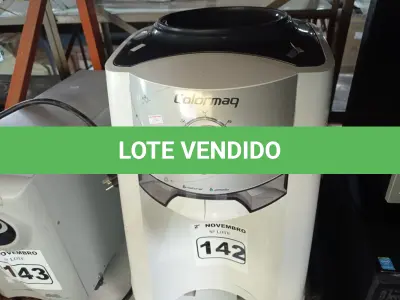 LOTE 142 - 01 BEBEDOURO REFRIGERADO PARA GARRAFÃO 220V. (NO ESTADO) ATENÇÃO! FAZER A VISITAÇÃO ANTES DE ARREMATAR, NÃO SABEMOS SE FUNCIONA. LEILÃO NÃO TEM GARANTIA E NEM DEVOLUÇÃO, SUJEITO A POSSÍVEIS AVARIAS VISÍVEIS/OCULTAS E/OU AUSÊNCIA DE COMPONENTES.