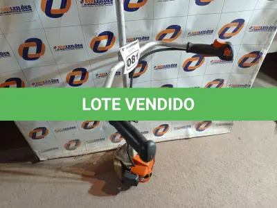 LOTE 081 - 01 ROÇADEIRA STIHL MODELO FS85. (NO ESTADO) ATENÇÃO! FAZER A VISITAÇÃO ANTES DE ARREMATAR, NÃO SABEMOS SE FUNCIONA. LEILÃO NÃO TEM GARANTIA E NEM DEVOLUÇÃO, SUJEITO A POSSÍVEIS AVARIAS VISÍVEIS/OCULTAS E/OU AUSÊNCIA DE COMPONENTES.