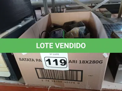 LOTE 119 - 01 LOTE COM PERIFÉRICOS DIVERSOS. (NO ESTADO) ATENÇÃO! FAZER A VISITAÇÃO ANTES DE ARREMATAR, NÃO SABEMOS SE FUNCIONA. LEILÃO NÃO TEM GARANTIA E NEM DEVOLUÇÃO, SUJEITO A POSSÍVEIS AVARIAS VISÍVEIS/OCULTAS E/OU AUSÊNCIA DE COMPONENTES.