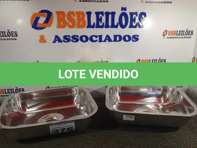 LOTE 275 - 02 CUBAS RASAS PARA PIA EM INOX 40X34X11CM. (NO ESTADO) ATENÇÃO! FAZER A VISITAÇÃO ANTES DE ARREMATAR, NÃO SABEMOS SE FUNCIONA. LEILÃO NÃO TEM GARANTIA E NEM DEVOLUÇÃO, SUJEITO A POSSÍVEIS AVARIAS VISÍVEIS/OCULTAS E/OU AUSÊNCIA DE COMPONENTES.