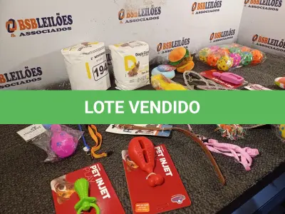 LOTE 194 - 01 LOTE COM VÁRIOS ACESSÓRIOS PARA PETS. (NO ESTADO) ATENÇÃO! FAZER A VISITAÇÃO ANTES DE ARREMATAR, NÃO SABEMOS SE FUNCIONA. LEILÃO NÃO TEM GARANTIA E NEM DEVOLUÇÃO, SUJEITO A POSSÍVEIS AVARIAS VISÍVEIS/OCULTAS E/OU AUSÊNCIA DE COMPONENTES.