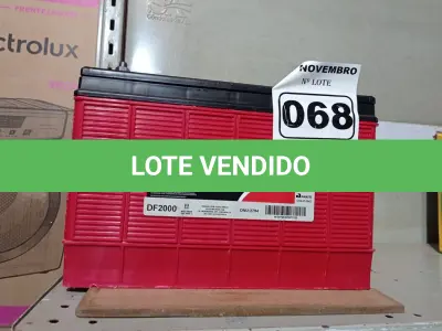 LOTE 068 - 01 BATERIA ESTACIONARIA FREEDOM DF-2000 115 AMPERES. (NO ESTADO) ATENÇÃO! FAZER A VISITAÇÃO ANTES DE ARREMATAR, NÃO SABEMOS SE FUNCIONA. LEILÃO NÃO TEM GARANTIA E NEM DEVOLUÇÃO, SUJEITO A POSSÍVEIS AVARIAS VISÍVEIS/OCULTAS E/OU AUSÊNCIA DE COMPONENTES.