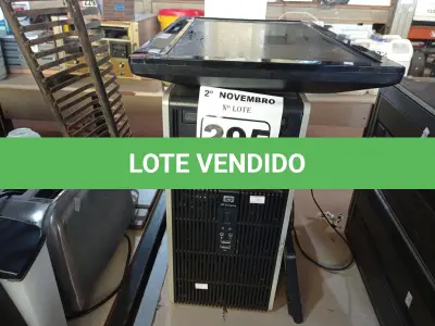 LOTE 295 - 01 CPU, 01 MONITOR E 01 TECLADO. (NO ESTADO) ATENÇÃO! FAZER A VISITAÇÃO ANTES DE ARREMATAR, NÃO SABEMOS SE FUNCIONA. LEILÃO NÃO TEM GARANTIA E NEM DEVOLUÇÃO, SUJEITO A POSSÍVEIS AVARIAS VISÍVEIS/OCULTAS E/OU AUSÊNCIA DE COMPONENTES.