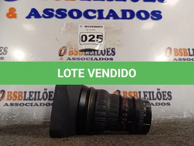LOTE 025 - 01 LENTE PARA CÂMERA FOTOGRÁFICA FUJIFILM. (NO ESTADO) ATENÇÃO! FAZER A VISITAÇÃO ANTES DE ARREMATAR, NÃO SABEMOS SE FUNCIONA. LEILÃO NÃO TEM GARANTIA E NEM DEVOLUÇÃO, SUJEITO A POSSÍVEIS AVARIAS VISÍVEIS/OCULTAS E/OU AUSÊNCIA DE COMPONENTES.
