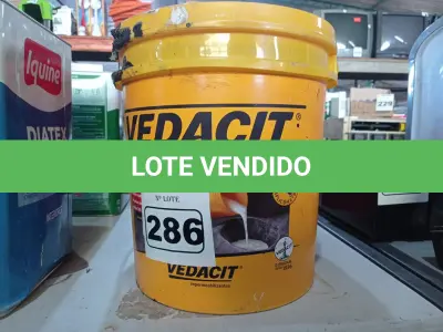 LOTE 286 - 01 BALDE DE VEDACIT, ADITIVO IMPERMEABILIZANTE PARA CONCRETOS E ARGAMASSAS 18L. (NO ESTADO) ATENÇÃO! FAZER A VISITAÇÃO ANTES DE ARREMATAR, NÃO SABEMOS SE FUNCIONA. LEILÃO NÃO TEM GARANTIA E NEM DEVOLUÇÃO, SUJEITO A POSSÍVEIS AVARIAS VISÍVEIS/OCULTAS E/OU AUSÊNCIA DE COMPONENTES.