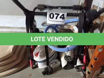 LOTE 074 - 04 CÂMERAS DE SEGURANÇA, 01 TRANS BIKE E 01 FERRO DE PASSAR A VAPOR. (NO ESTADO) ATENÇÃO! FAZER A VISITAÇÃO ANTES DE ARREMATAR, NÃO SABEMOS SE FUNCIONA. LEILÃO NÃO TEM GARANTIA E NEM DEVOLUÇÃO, SUJEITO A POSSÍVEIS AVARIAS VISÍVEIS/OCULTAS E/OU AUSÊNCIA DE COMPONENTES.