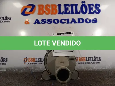 LOTE 321 - 01 MOTOBOMBA 1VC PARA BANHEIRA DE HIDROMASSAGEM. (NO ESTADO) ATENÇÃO! FAZER A VISITAÇÃO ANTES DE ARREMATAR, NÃO SABEMOS SE FUNCIONA. LEILÃO NÃO TEM GARANTIA E NEM DEVOLUÇÃO, SUJEITO A POSSÍVEIS AVARIAS VISÍVEIS/OCULTAS E/OU AUSÊNCIA DE COMPONENTES.