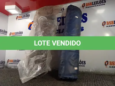 LOTE 098 - 02 BARRACAS DE CAMPING MARCAS E MODELOS DIVERSOS. (NO ESTADO) ATENÇÃO! FAZER A VISITAÇÃO ANTES DE ARREMATAR, NÃO SABEMOS SE FUNCIONA. LEILÃO NÃO TEM GARANTIA E NEM DEVOLUÇÃO, SUJEITO A POSSÍVEIS AVARIAS VISÍVEIS/OCULTAS E/OU AUSÊNCIA DE COMPONENTES.