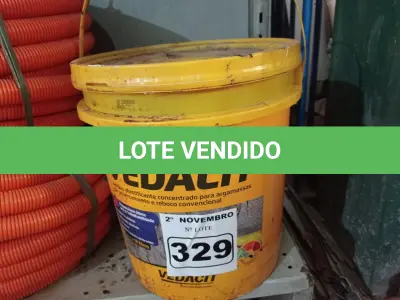 LOTE 329 - 01 BALDE DE VEDALIT, ADITIVO PLASTIFICANTE CONCENTRADO PARA ARGAMASSA DE ASSENTAMENTO E REBOCO CONVENCIONAL. (NO ESTADO) ATENÇÃO! FAZER A VISITAÇÃO ANTES DE ARREMATAR, NÃO SABEMOS SE FUNCIONA. LEILÃO NÃO TEM GARANTIA E NEM DEVOLUÇÃO, SUJEITO A POSSÍVEIS AVARIAS VISÍVEIS/OCULTAS E/OU AUSÊNCIA DE COMPONENTES.