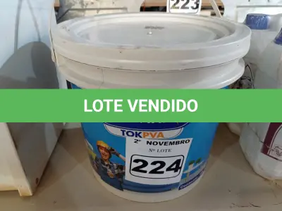 LOTE 224 - 01 BALDE DE MASSA ACRÍLICA STAR VINIL TOK PVA 25KG. (NO ESTADO) ATENÇÃO! FAZER A VISITAÇÃO ANTES DE ARREMATAR, NÃO SABEMOS SE FUNCIONA. LEILÃO NÃO TEM GARANTIA E NEM DEVOLUÇÃO, SUJEITO A POSSÍVEIS AVARIAS VISÍVEIS/OCULTAS E/OU AUSÊNCIA DE COMPONENTES.