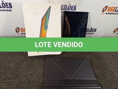 LOTE 028 - 01 TABLET. (NO ESTADO) ATENÇÃO! FAZER A VISITAÇÃO ANTES DE ARREMATAR, NÃO SABEMOS SE FUNCIONA. LEILÃO NÃO TEM GARANTIA E NEM DEVOLUÇÃO, SUJEITO A POSSÍVEIS AVARIAS VISÍVEIS/OCULTAS E/OU AUSÊNCIA DE COMPONENTES.