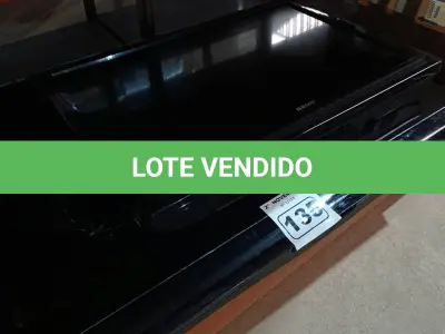 LOTE 135 - 02 TV’S MARCAS E MODELOS DIVERSOS PARA RETIRADA DE PEÇAS. (NO ESTADO) ATENÇÃO! FAZER A VISITAÇÃO ANTES DE ARREMATAR, NÃO SABEMOS SE FUNCIONA. LEILÃO NÃO TEM GARANTIA E NEM DEVOLUÇÃO, SUJEITO A POSSÍVEIS AVARIAS VISÍVEIS/OCULTAS E/OU AUSÊNCIA DE COMPONENTES.