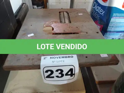LOTE 234 - 01 PLAINA. (NO ESTADO) ATENÇÃO! FAZER A VISITAÇÃO ANTES DE ARREMATAR, NÃO SABEMOS SE FUNCIONA. LEILÃO NÃO TEM GARANTIA E NEM DEVOLUÇÃO, SUJEITO A POSSÍVEIS AVARIAS VISÍVEIS/OCULTAS E/OU AUSÊNCIA DE COMPONENTES.