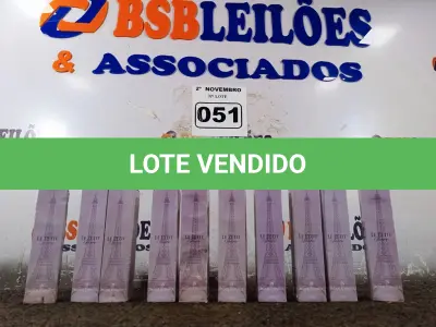 LOTE 051 - 10 PERFUMES LE PETIT 30ML. (NO ESTADO) ATENÇÃO! FAZER A VISITAÇÃO ANTES DE ARREMATAR, NÃO SABEMOS SE FUNCIONA. LEILÃO NÃO TEM GARANTIA E NEM DEVOLUÇÃO, SUJEITO A POSSÍVEIS AVARIAS VISÍVEIS/OCULTAS E/OU AUSÊNCIA DE COMPONENTES.
