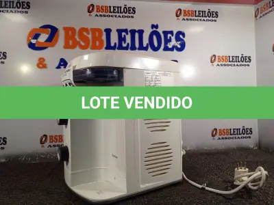 LOTE 252 - 01 PURIFICADOR DE ÁGUA REFRIGERADO MARCA IBBL 127V. (NO ESTADO) ATENÇÃO! FAZER A VISITAÇÃO ANTES DE ARREMATAR, NÃO SABEMOS SE FUNCIONA. LEILÃO NÃO TEM GARANTIA E NEM DEVOLUÇÃO, SUJEITO A POSSÍVEIS AVARIAS VISÍVEIS/OCULTAS E/OU AUSÊNCIA DE COMPONENTES.