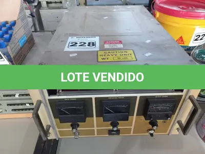 LOTE 228 - 01 EQUIPAMENTO TWT POWER AMPLIFIER RF ASSEMBLY MODELO 600AX. (NO ESTADO) ATENÇÃO! FAZER A VISITAÇÃO ANTES DE ARREMATAR, NÃO SABEMOS SE FUNCIONA. LEILÃO NÃO TEM GARANTIA E NEM DEVOLUÇÃO, SUJEITO A POSSÍVEIS AVARIAS VISÍVEIS/OCULTAS E/OU AUSÊNCIA DE COMPONENTES.