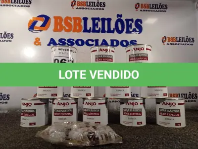 LOTE 062 - 12 LATAS DE COLA PLÁSTICA ANJO 1KG. (NO ESTADO) ATENÇÃO! FAZER A VISITAÇÃO ANTES DE ARREMATAR, NÃO SABEMOS SE FUNCIONA. LEILÃO NÃO TEM GARANTIA E NEM DEVOLUÇÃO, SUJEITO A POSSÍVEIS AVARIAS VISÍVEIS/OCULTAS E/OU AUSÊNCIA DE COMPONENTES.
