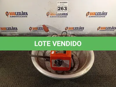 LOTE 263 - 01 FRITADEIRA ELÉTRICA MARCA PRÓGAS. (NO ESTADO) ATENÇÃO! FAZER A VISITAÇÃO ANTES DE ARREMATAR, NÃO SABEMOS SE FUNCIONA. LEILÃO NÃO TEM GARANTIA E NEM DEVOLUÇÃO, SUJEITO A POSSÍVEIS AVARIAS VISÍVEIS/OCULTAS E/OU AUSÊNCIA DE COMPONENTES.