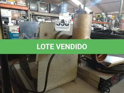 LOTE 358 - 01 MOEDOR DE CARNE INDUSTRIAL METVISA. (NO ESTADO) ATENÇÃO! FAZER A VISITAÇÃO ANTES DE ARREMATAR, NÃO SABEMOS SE FUNCIONA. LEILÃO NÃO TEM GARANTIA E NEM DEVOLUÇÃO, SUJEITO A POSSÍVEIS AVARIAS VISÍVEIS/OCULTAS E/OU AUSÊNCIA DE COMPONENTES.