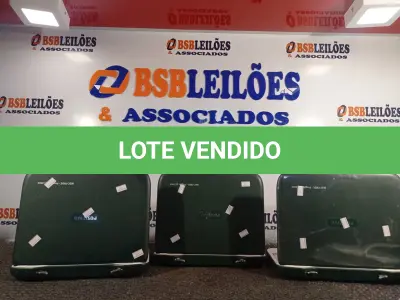 LOTE 409 - 03 NETBOOK’S MARCA POSITIVO. (NO ESTADO) ATENÇÃO! FAZER A VISITAÇÃO ANTES DE ARREMATAR, NÃO SABEMOS SE FUNCIONA. LEILÃO NÃO TEM GARANTIA E NEM DEVOLUÇÃO, SUJEITO A POSSÍVEIS AVARIAS VISÍVEIS/OCULTAS E/OU AUSÊNCIA DE COMPONENTES.