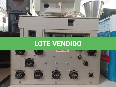 LOTE 337 - 01 MONITOR DE TUBO, 01 SCANNER E 01 APARELHO AC REGULADOR CONTROL/MONITOR MODELO P100A. (NO ESTADO) ATENÇÃO! FAZER A VISITAÇÃO ANTES DE ARREMATAR, NÃO SABEMOS SE FUNCIONA. LEILÃO NÃO TEM GARANTIA E NEM DEVOLUÇÃO, SUJEITO A POSSÍVEIS AVARIAS VISÍVEIS/OCULTAS E/OU AUSÊNCIA DE COMPONENTES.
