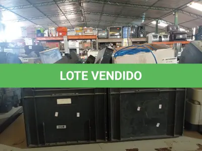 LOTE 451 - 01 LOTE COM MATERIAIS DIVERSOS. (NO ESTADO) ATENÇÃO! FAZER A VISITAÇÃO ANTES DE ARREMATAR, NÃO SABEMOS SE FUNCIONA. LEILÃO NÃO TEM GARANTIA E NEM DEVOLUÇÃO, SUJEITO A POSSÍVEIS AVARIAS VISÍVEIS/OCULTAS E/OU AUSÊNCIA DE COMPONENTES.