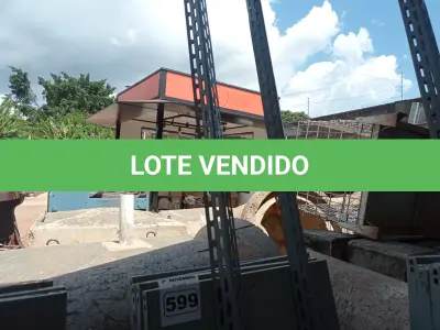 LOTE 599 - 01 ESTANTE DE FERRO DESMONTADA COM 04 PRATELEIRAS. (NO ESTADO) ATENÇÃO! FAZER A VISITAÇÃO ANTES DE ARREMATAR, NÃO SABEMOS SE FUNCIONA. LEILÃO NÃO TEM GARANTIA E NEM DEVOLUÇÃO, SUJEITO A POSSÍVEIS AVARIAS VISÍVEIS/OCULTAS E/OU AUSÊNCIA DE COMPONENTES.