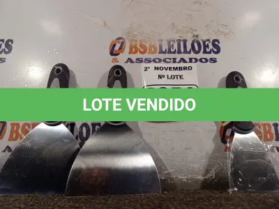 LOTE 205 - 03 ESPÁTULAS. (NO ESTADO) ATENÇÃO! FAZER A VISITAÇÃO ANTES DE ARREMATAR, NÃO SABEMOS SE FUNCIONA. LEILÃO NÃO TEM GARANTIA E NEM DEVOLUÇÃO, SUJEITO A POSSÍVEIS AVARIAS VISÍVEIS/OCULTAS E/OU AUSÊNCIA DE COMPONENTES.