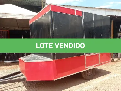 LOTE 588 - 01 TRAILLER ROBEQUE. (NO ESTADO) ATENÇÃO! FAZER A VISITAÇÃO ANTES DE ARREMATAR, NÃO SABEMOS SE FUNCIONA. LEILÃO NÃO TEM GARANTIA E NEM DEVOLUÇÃO, SUJEITO A POSSÍVEIS AVARIAS VISÍVEIS/OCULTAS E/OU AUSÊNCIA DE COMPONENTES.