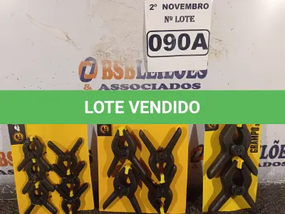 LOTE 090 - 01 KIT DE GRAMPOS DE PRESSÃO. (NO ESTADO) ATENÇÃO! FAZER A VISITAÇÃO ANTES DE ARREMATAR, NÃO SABEMOS SE FUNCIONA. LEILÃO NÃO TEM GARANTIA E NEM DEVOLUÇÃO, SUJEITO A POSSÍVEIS AVARIAS VISÍVEIS/OCULTAS E/OU AUSÊNCIA DE COMPONENTES.