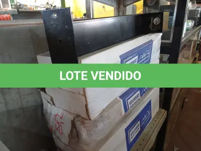 LOTE 523 - 04 POSTES BALIZADOR 50/2 50CM (02 NA COR BRANCA E 02 NA COR PRETA). (NO ESTADO) ATENÇÃO! FAZER A VISITAÇÃO ANTES DE ARREMATAR, NÃO SABEMOS SE FUNCIONA. LEILÃO NÃO TEM GARANTIA E NEM DEVOLUÇÃO, SUJEITO A POSSÍVEIS AVARIAS VISÍVEIS/OCULTAS E/OU AUSÊNCIA DE COMPONENTES.