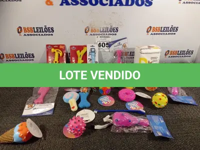 LOTE 405 - 01 KIT DE ACESSÓRIOS PARA PET. (NO ESTADO) ATENÇÃO! FAZER A VISITAÇÃO ANTES DE ARREMATAR, NÃO SABEMOS SE FUNCIONA. LEILÃO NÃO TEM GARANTIA E NEM DEVOLUÇÃO, SUJEITO A POSSÍVEIS AVARIAS VISÍVEIS/OCULTAS E/OU AUSÊNCIA DE COMPONENTES.