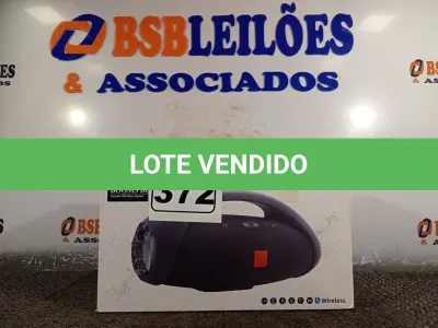 LOTE 372 - 01 CAIXA DE SOM BLUETOOTH. (NO ESTADO) ATENÇÃO! FAZER A VISITAÇÃO ANTES DE ARREMATAR, NÃO SABEMOS SE FUNCIONA. LEILÃO NÃO TEM GARANTIA E NEM DEVOLUÇÃO, SUJEITO A POSSÍVEIS AVARIAS VISÍVEIS/OCULTAS E/OU AUSÊNCIA DE COMPONENTES.